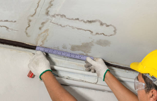 Reliable Flood Cleanup contractor in Newton, NH by Water Damage Irwin